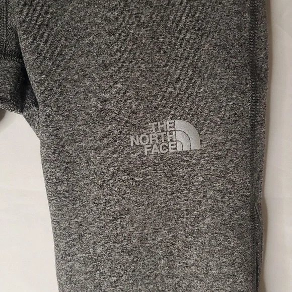 The North Face Flashdry Capri Leggings Gray Black Girls Regular Size 10-12 - Picture 4 of 10